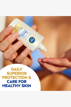 Aurinkovoide kasvoille UV Face Triple Protect Fluid SPF50+ 40 ml NIVEA SUN