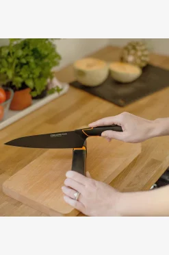 Edge roll-sharp -veitsenteroitin