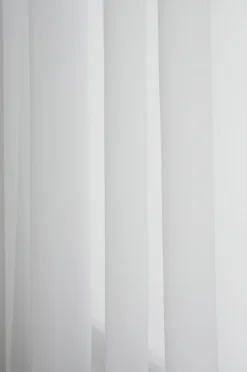 Hotelliverho Skir, leveä