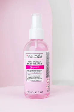 Instant Makeup Brush Cleanser 140Ml