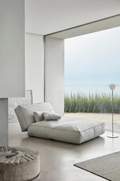 Kannettava LED-llattiavalaisin Ani, 121 cm