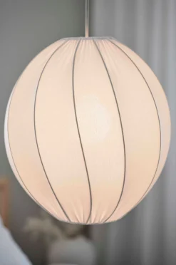 Kattovarjostin Olivia 35 cm