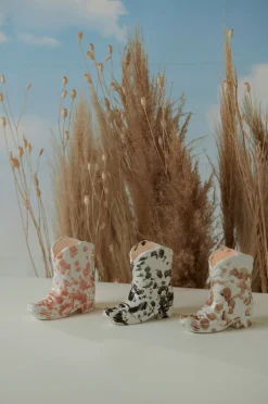 Keraaminen Cowboy Boot -kynttilä Nashville - Kaktuskukka