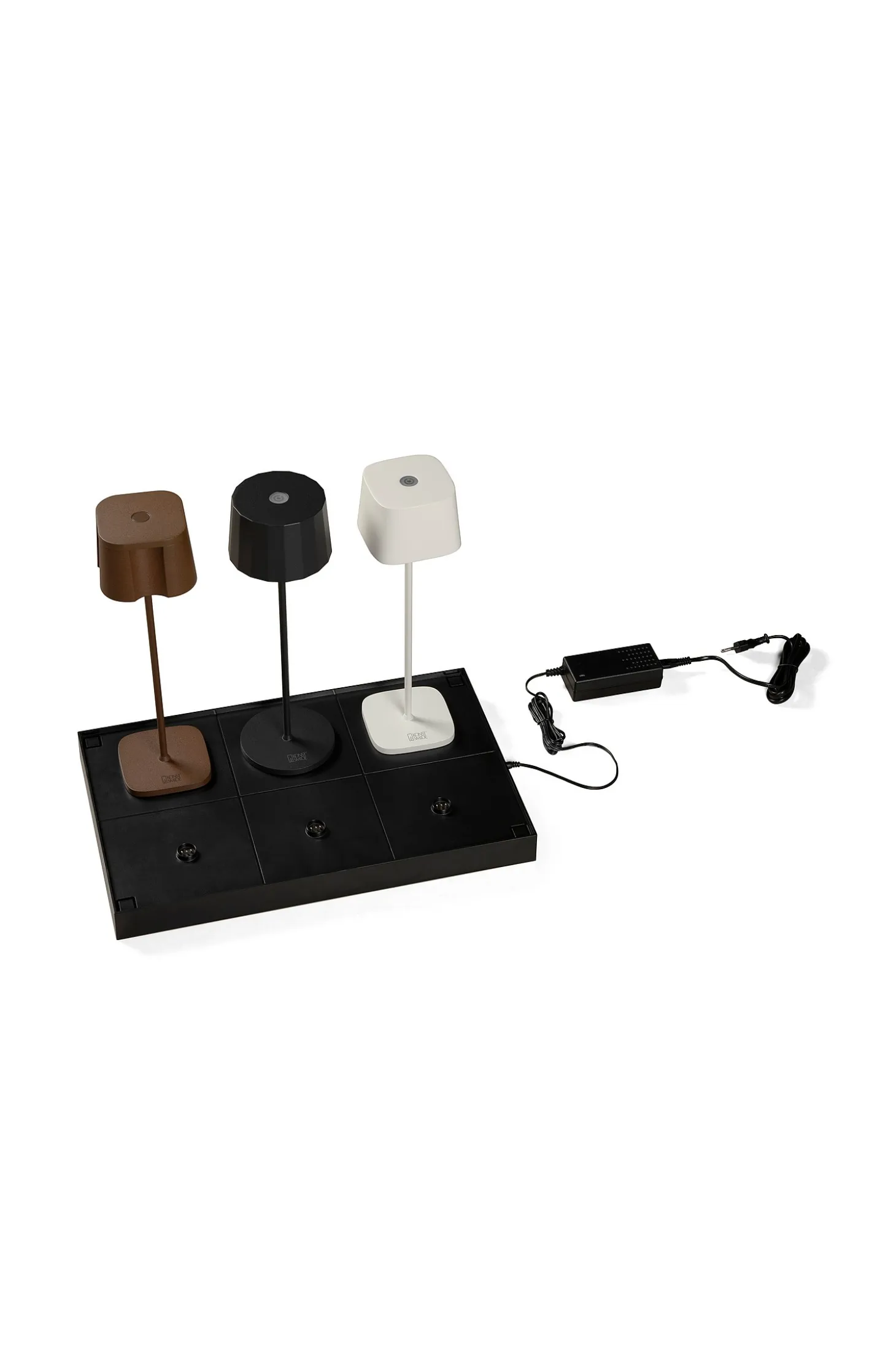 Latauslevy USB, korkeus 4 cm