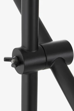 Lattiavalaisin Atom LED