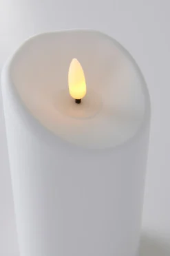 LYSA LED-kynttilä - keskikokoinen
