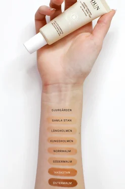Moisturizing Mineral Skin Tint SPF 30