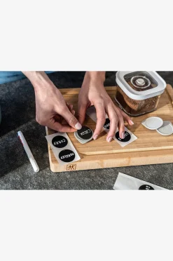 NFC-etiketti ja kritpenna till Fresh & Save set i 11 delar.