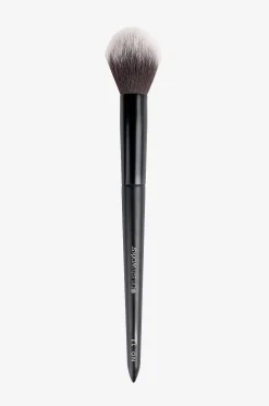 No. 13 Highlight Brush