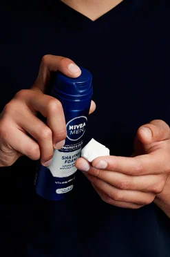 Partavaahto MEN Protect & Care Shaving Foam 200 ml