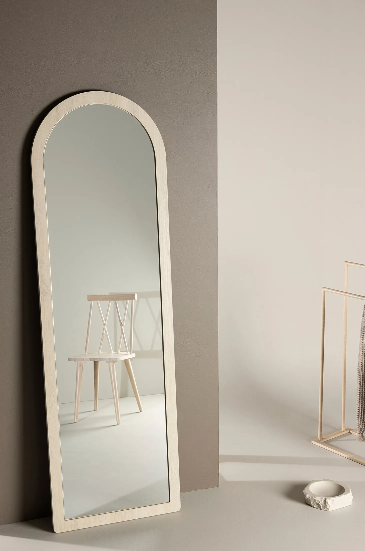 Peili Memphis 60x193 cm