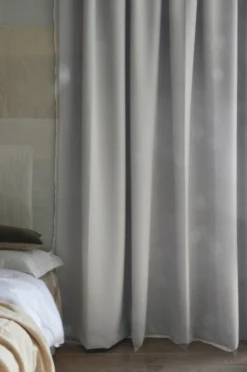 Pimentävä hotelliverho, kaksinkertainen leveys