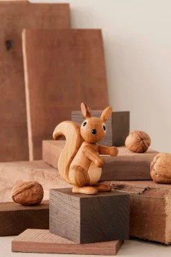 Puinen koriste, oravanpoikanen Peanut, 8,5 cm