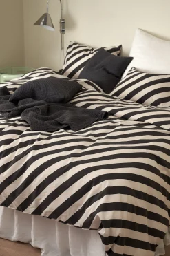 Pussilakanasetti Diagonal Stripe puuvilla 2 osaa
