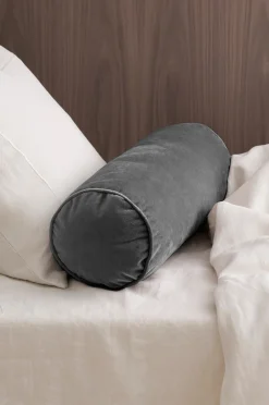 Putkityyny Nora Cylinder samettia