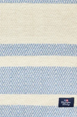 Pöytäliina Herringbone, raidallinen puuvillaa.