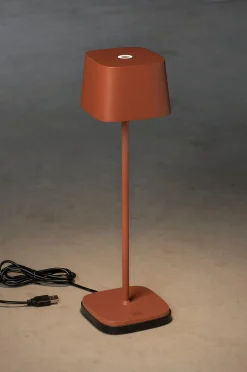 Pöytävalaisin Capri USB, korkeus 36 cm