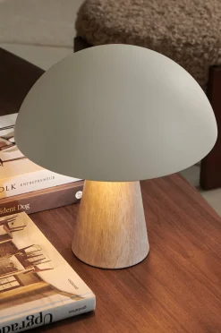 Pöytävalaisin Trevino