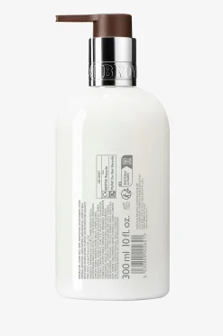 Re-Charge Black Pepper Body Lotion 300 Ml