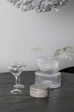 Ruokailuryhmä Lanzo ja tuolit Selma, 4 kpl