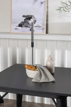 Ruokailuryhmä Tempe ja tuolit Lily, 2 kpl