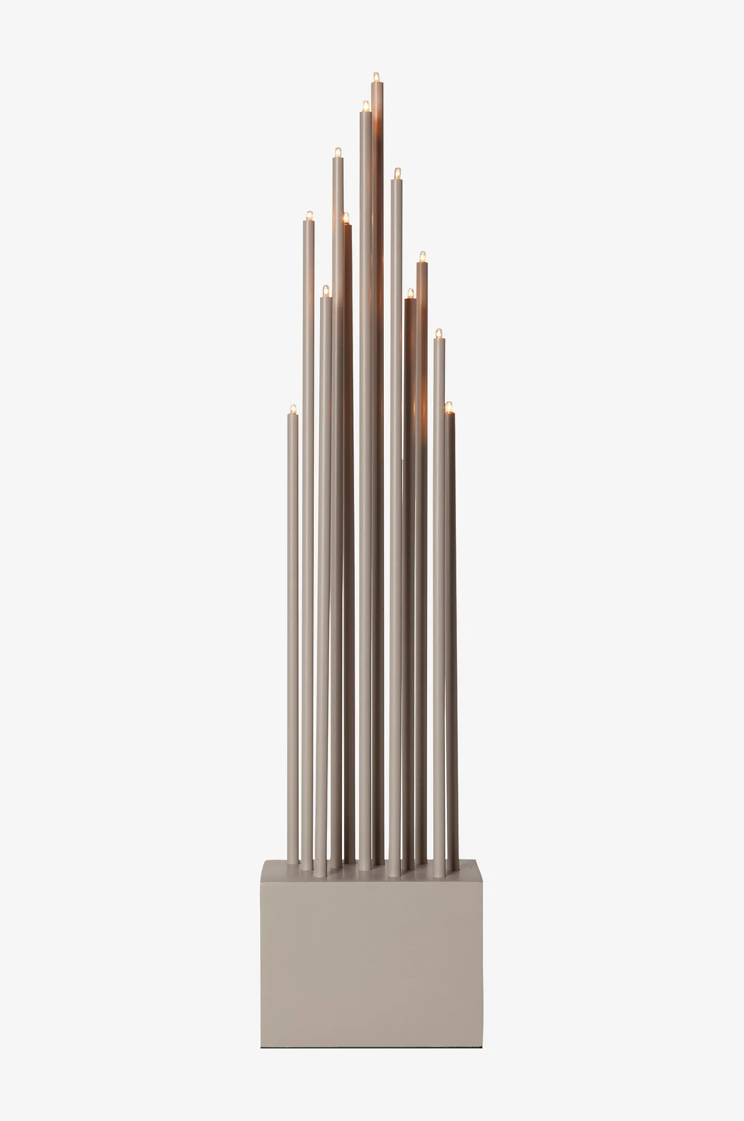 Sähkökynttelikkö Buzz, korkeus 66 cm