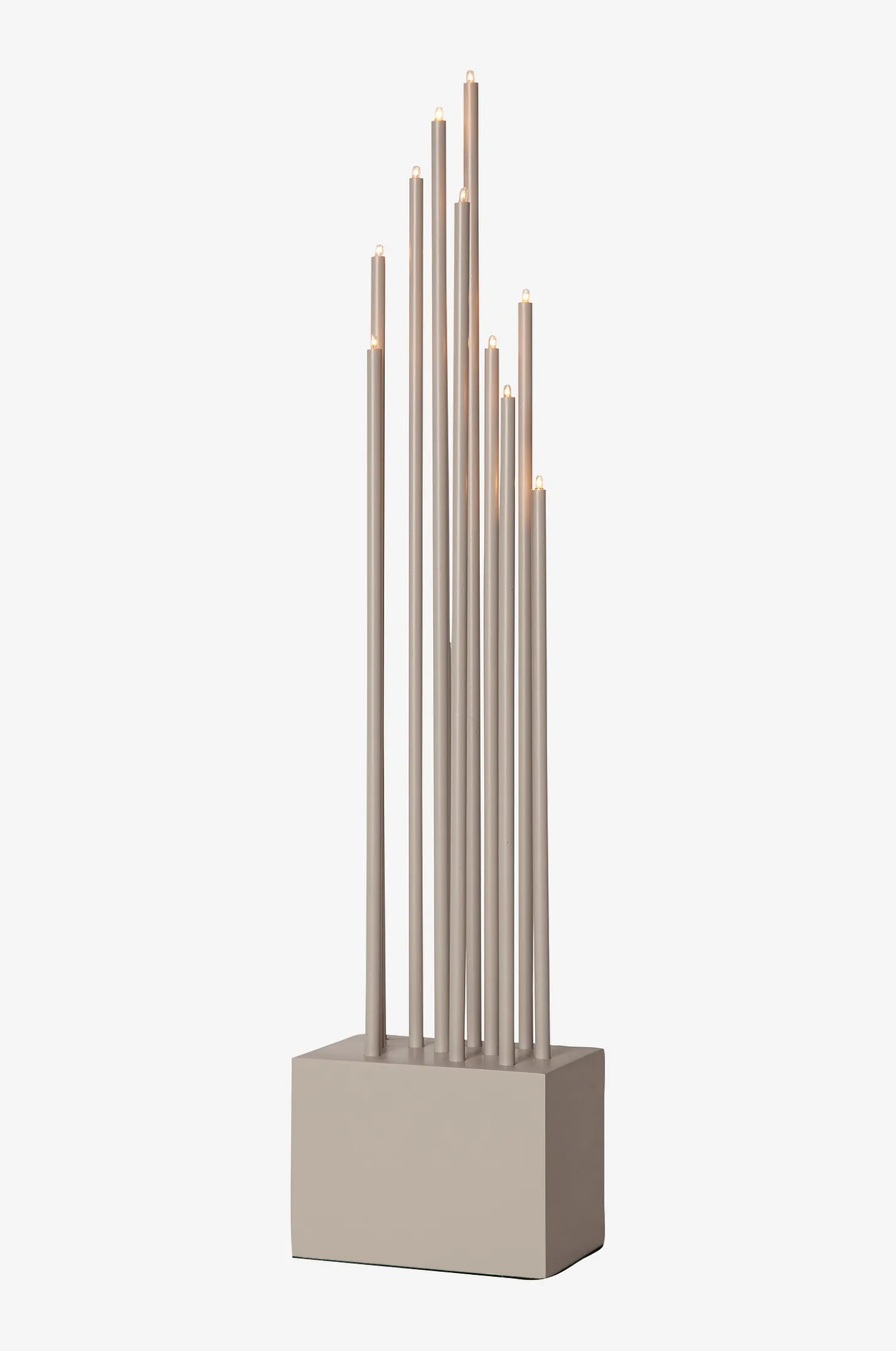 Sähkökynttelikkö Buzz, korkeus 66 cm