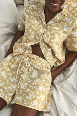 Shortsit Candela Flower