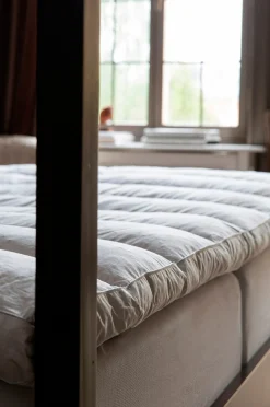 Sijauspatja Featherbed