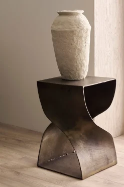 Sivupöytä Twist 36x36 cm