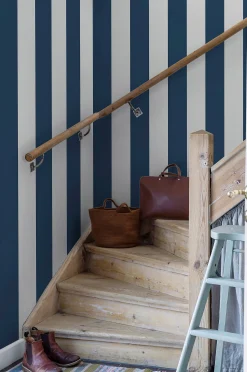 Tapetti Orust Stripe