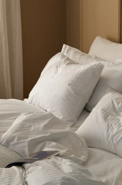 Tyynynpäällinen Magical satiini