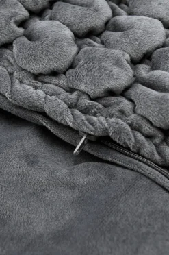 Tyynynpäällinen Nora Bubble samettia