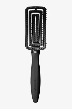 Wet Hair Brush Detangling & Blowout